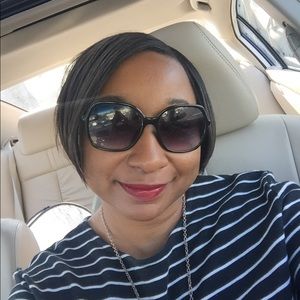 Meet your Posher, Awanata